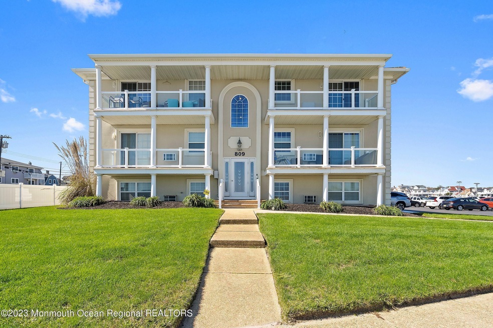 809 N Ocean Ave unit 5, Avon-By-the-sea, NJ 07717 - photo 1