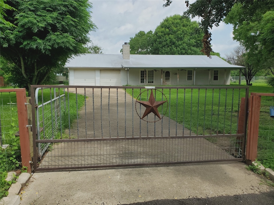 4318 Pine Meadow Dr, Richmond, TX 77469 - photo 1