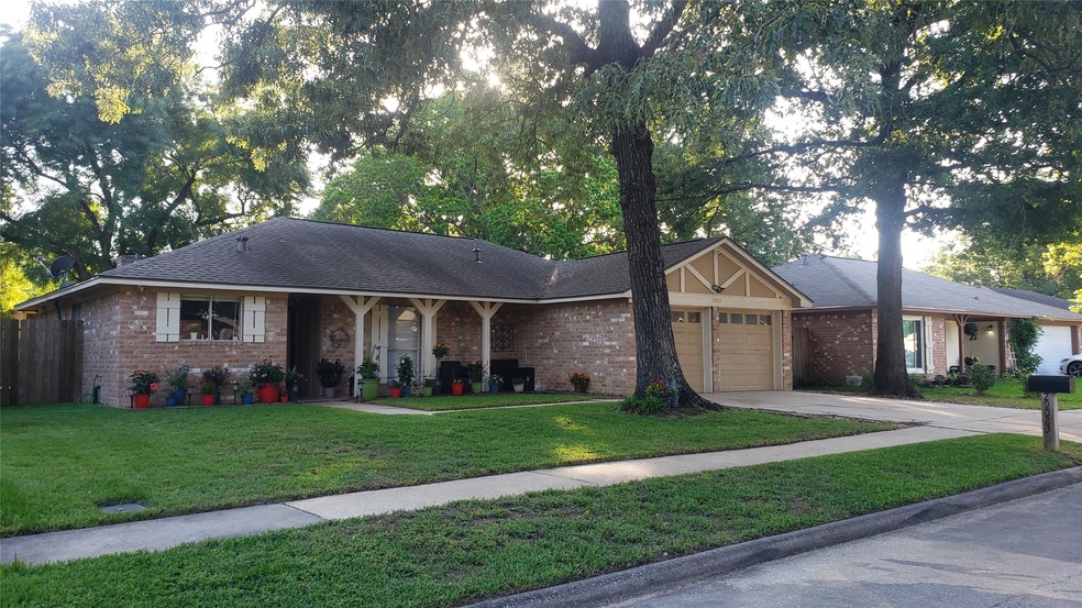 29023 Binefield St, Spring, TX 77386 - photo 1