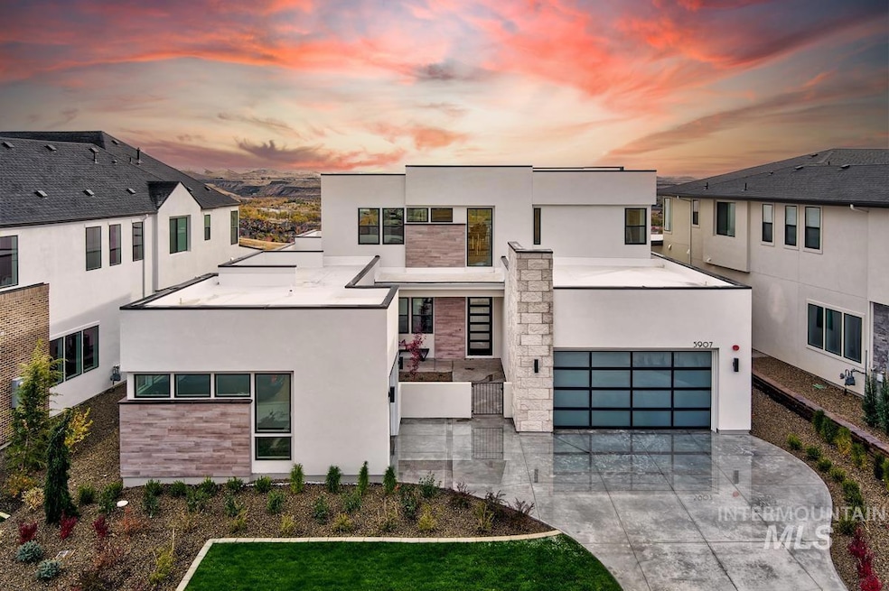 Sold • Co-Listing Agent