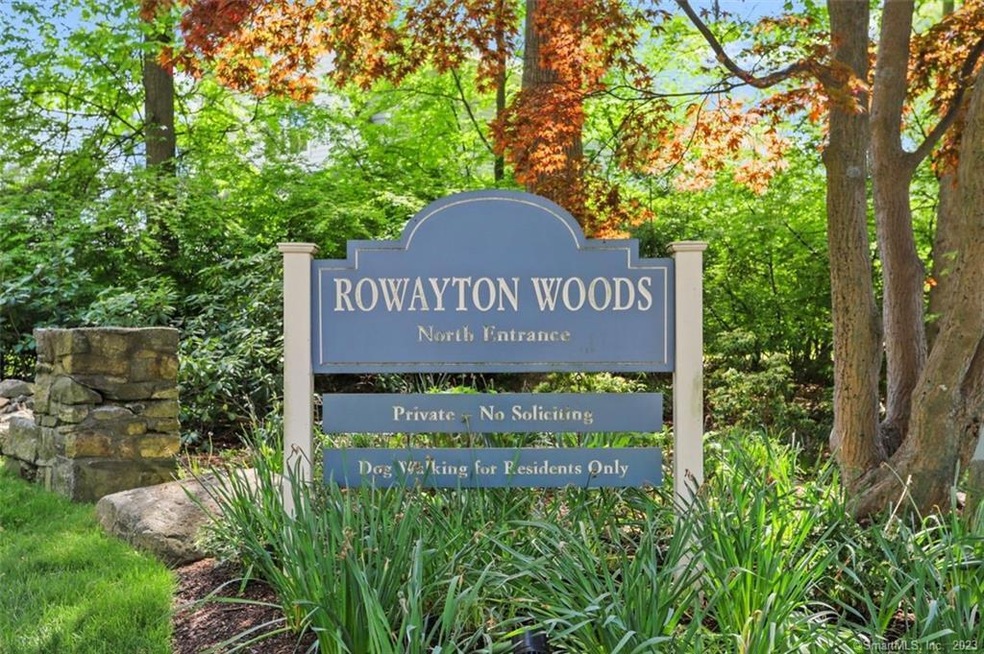 34 Rowayton Woods Dr unit 34, Norwalk, CT 06854 - photo 1