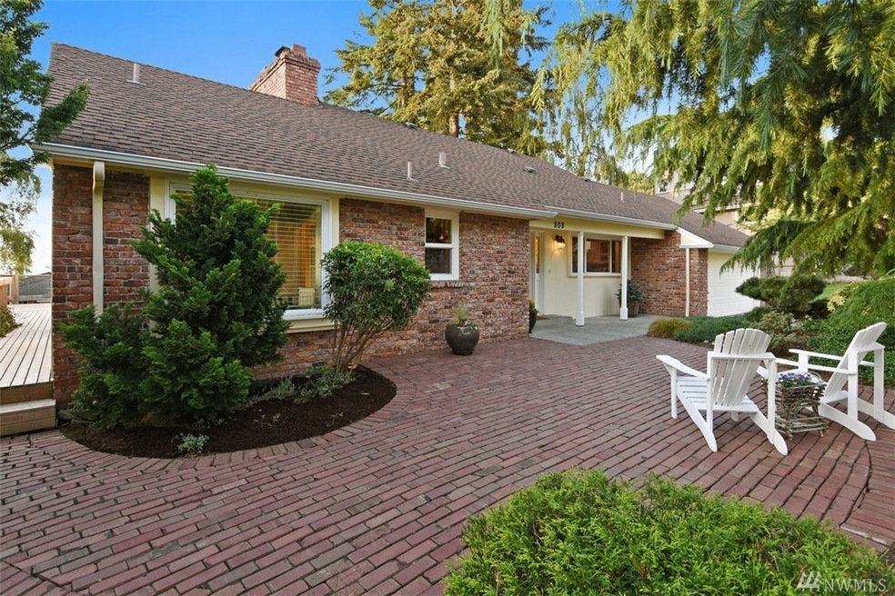 808 9th St, Mukilteo, WA 98275 - photo 1