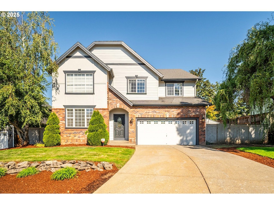 For Sale $799,900 • Co-Listing Agent