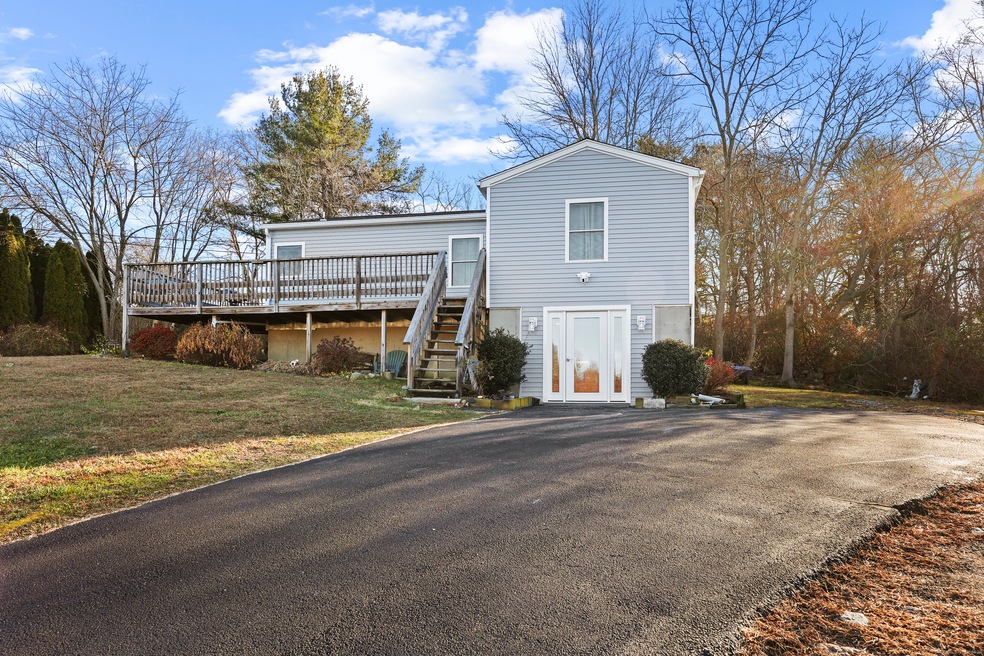 58 Economy Dr unit 1, Westbrook, CT 06498 - photo 1