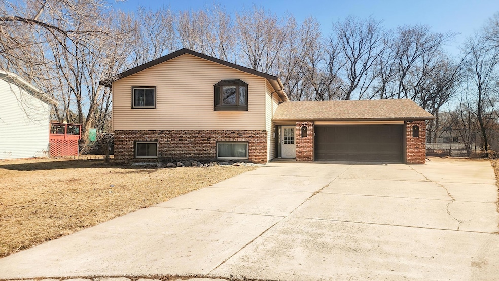 Sold $350,000 • Co-Listing Agent