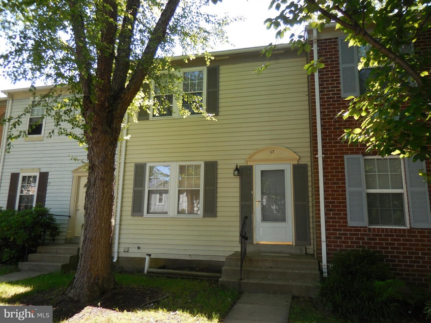 17 Cross Laurel Ct, Germantown, MD 20876 - photo 1