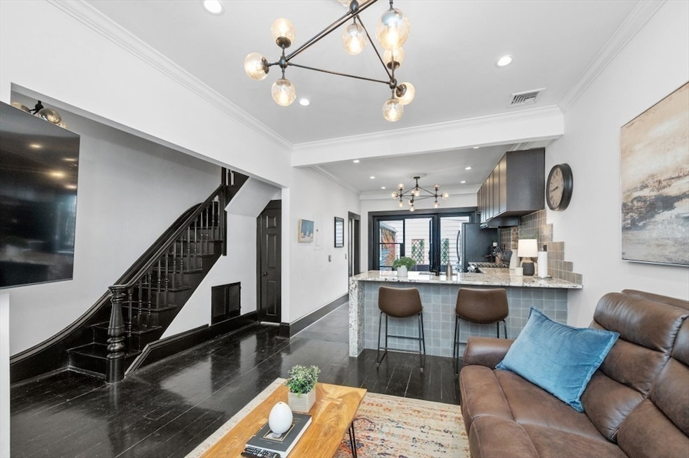 26 F St unit 1, Boston, MA 02127 - photo 1