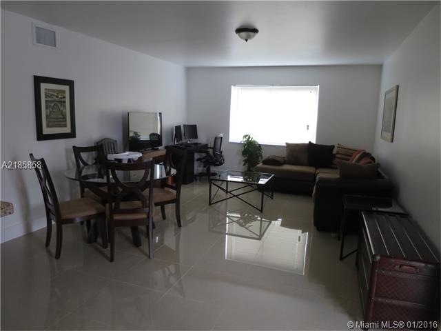1556 SW 5th Place unit 2, Fort Lauderdale, FL 33312 - photo 1