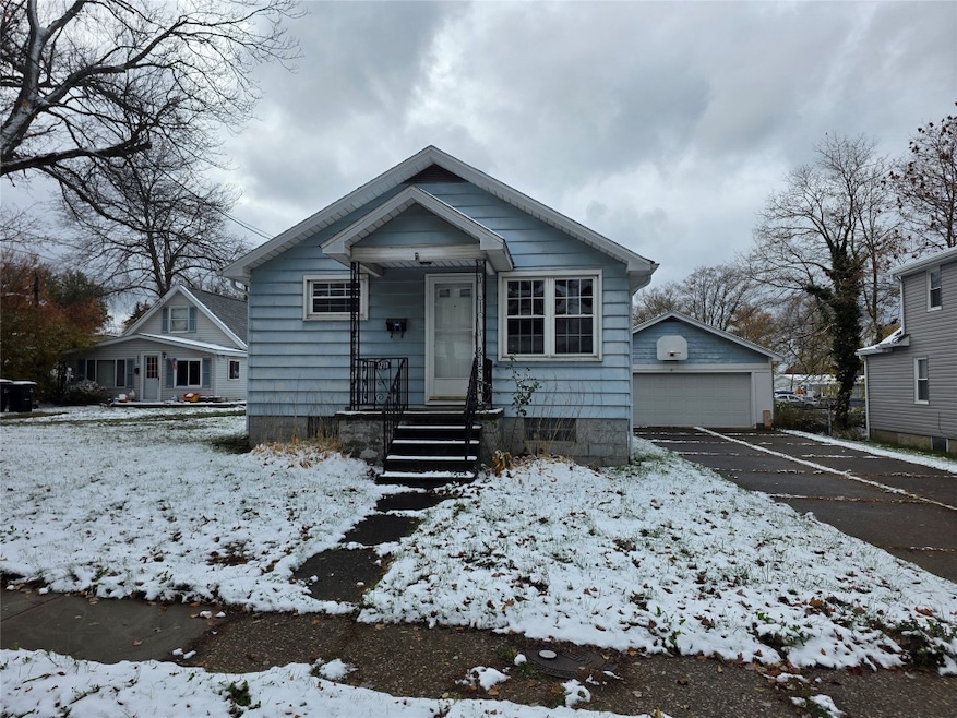 1710 Center St, Erie, PA 16510 - photo 1