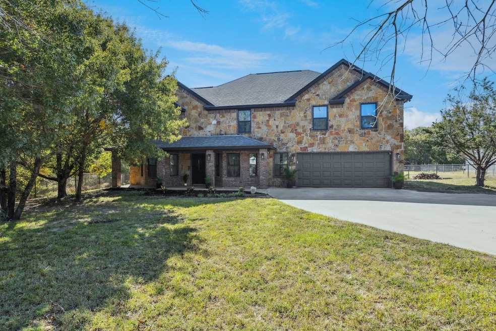 3390 Zion Hill Rd, Weatherford, TX 76088 - photo 1
