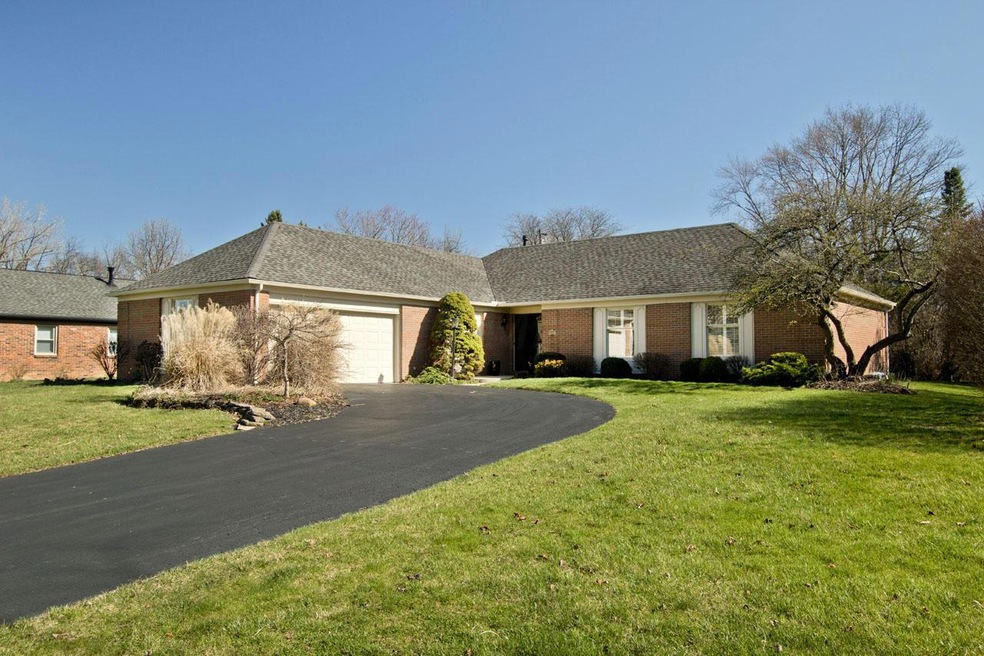 6046 Sedgwick Rd, Columbus, OH 43235 - photo 1