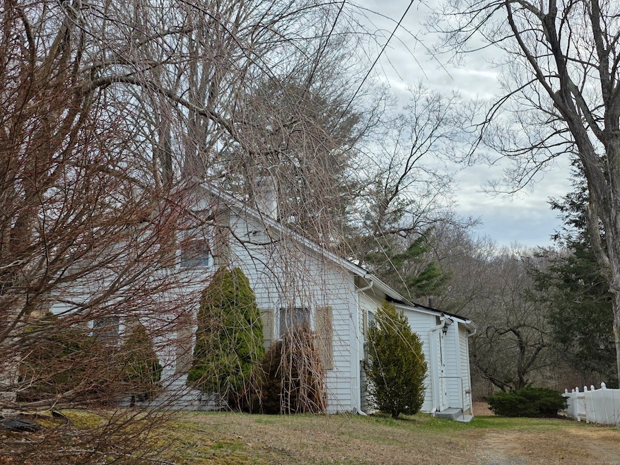 8 Plains Rd, Moodus, CT 06469 - photo 1