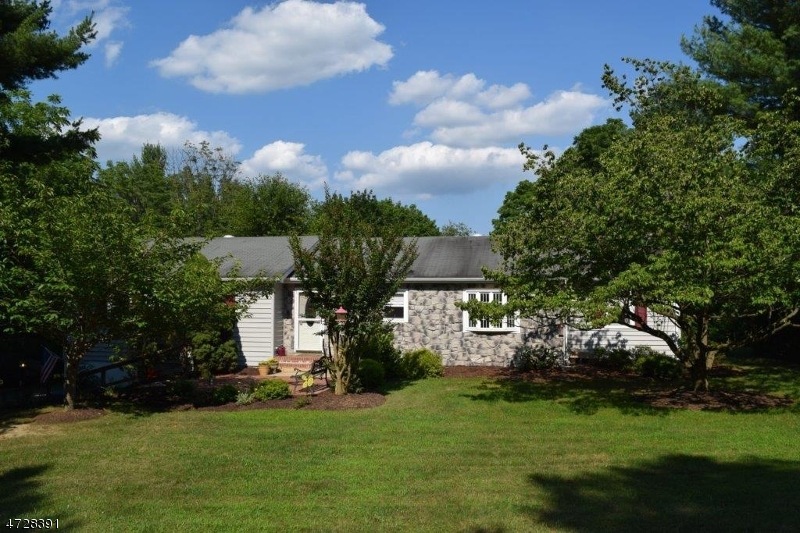 4 Appollo Place, Clinton, NJ 08809 - photo 1