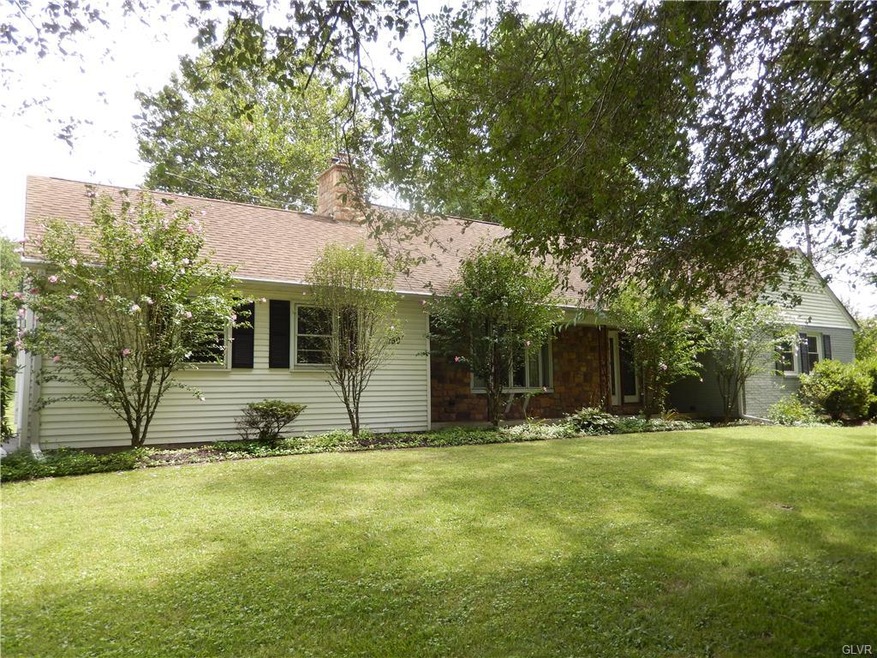 110 Gallagher Rd, Whitehall, PA 18052 - photo 1