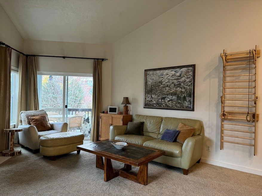Under Contract $460,000