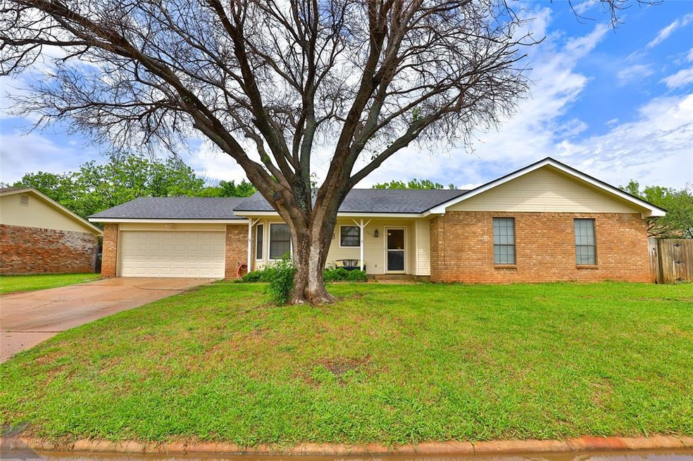7910 Thompson Pkwy, Abilene, TX 79606 - photo 1
