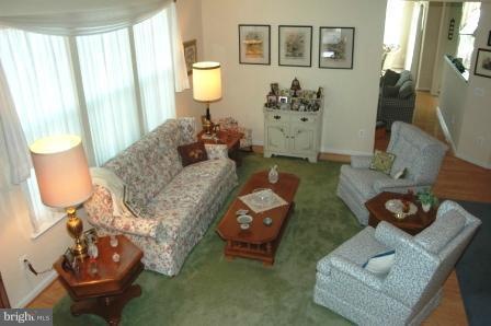 17405 Four Seasons Dr, Dumfries, VA 22025 - photo 1