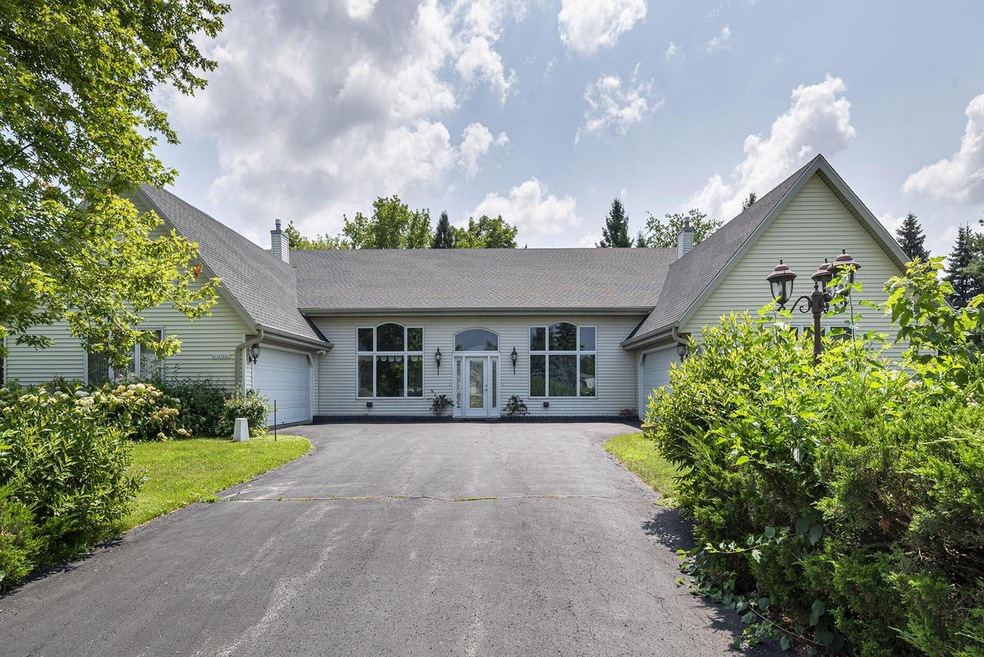 N62W38020-22 Florence Ct