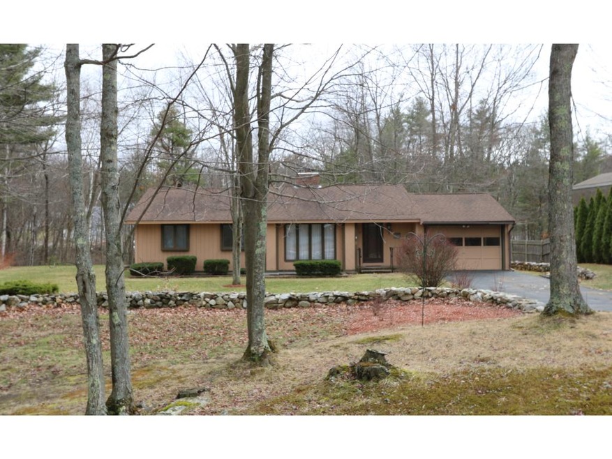 12 Laurel Hill Rd, Londonderry, NH 03053 - photo 1