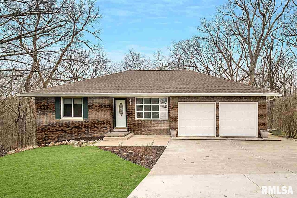 4709 N Koerner Rd, Peoria, IL 61615 - photo 1