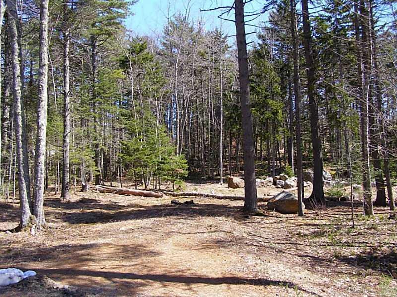 77 Montgomery Rd, Boothbay Harbor, ME 04538 - photo 1