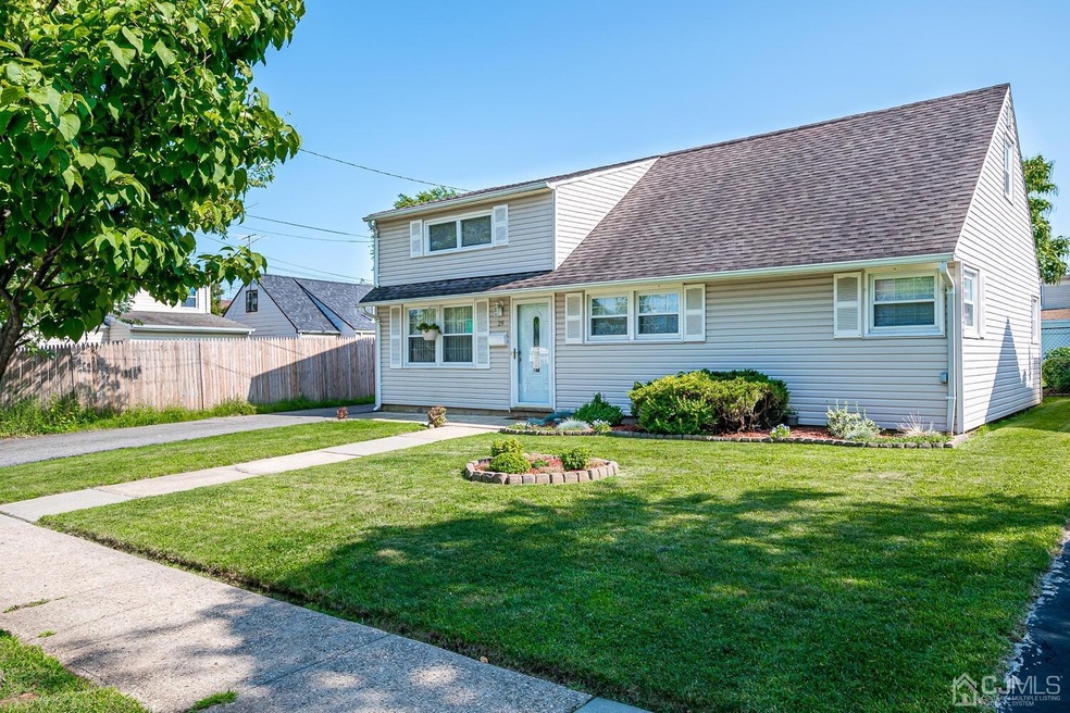 29 Birch St, Carteret, NJ 07008 - photo 1