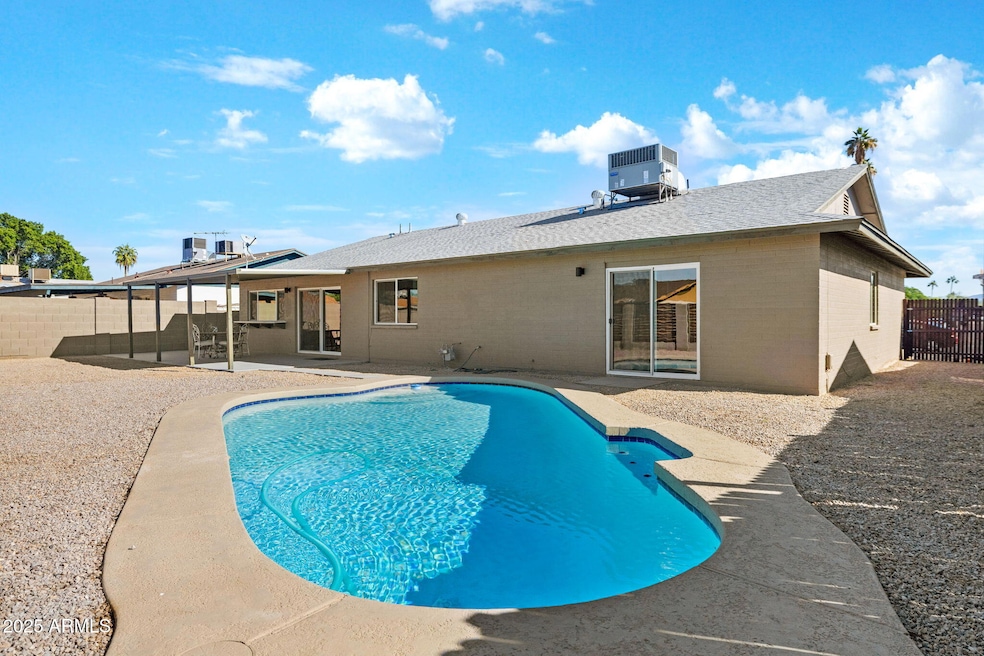 11022 N 41st Ave, Phoenix, AZ 85029 - photo 1