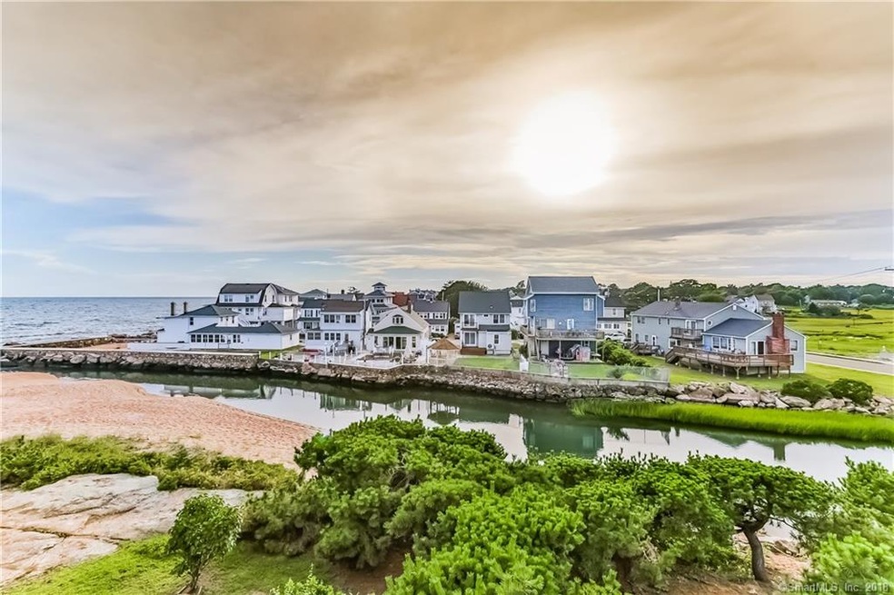 Arrive & unwind, take in the Long Island Sound, sa