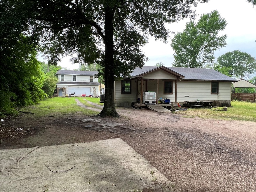 30435 Dobbin-Huffsmith Rd, Magnolia, TX 77354 - photo 1