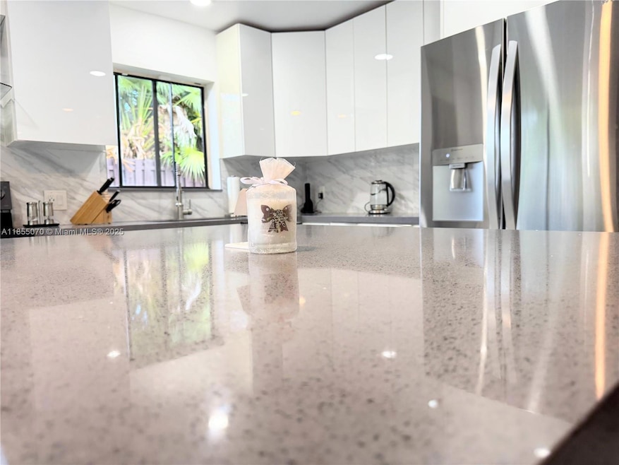 20429 NE 10th Ct Rd, Miami, FL 33179 - photo 1