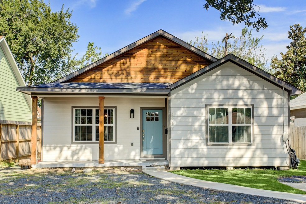 4212 Averill St, Houston, TX 77009 - photo 1