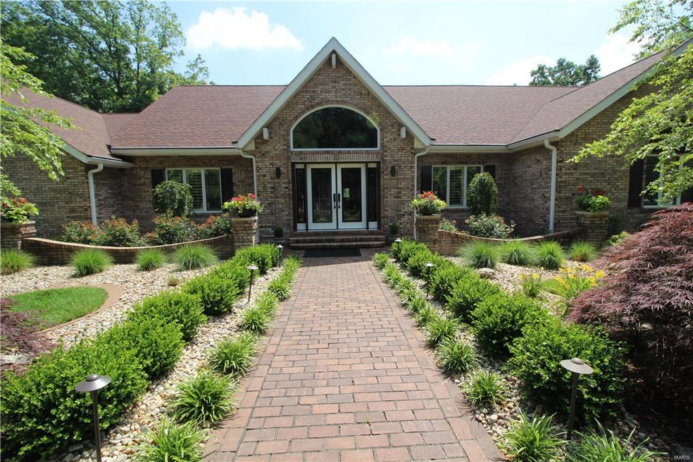 6 Oakhill Dr, Collinsville, IL 62234 - photo 1