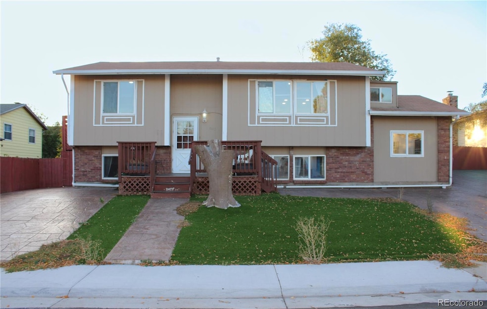 7003 Yates Ct, Westminster, CO 80030 - photo 1