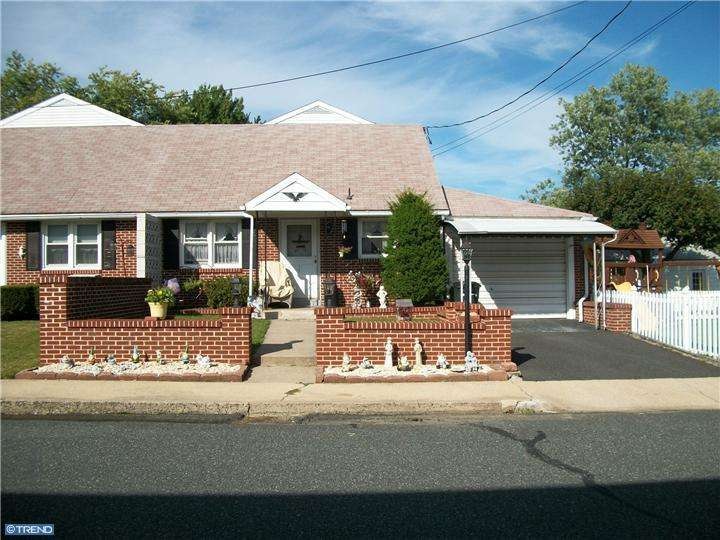 17 N 8th St, Bally, PA 19503 - photo 1