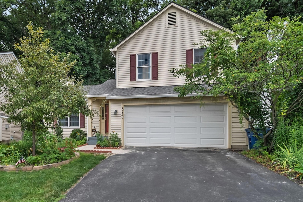 8747 Olenbrook Dr, Lewis Center, OH 43035 - photo 1