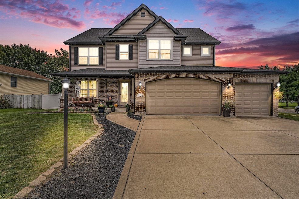 For Sale $414,900 • Co-Listing Agent