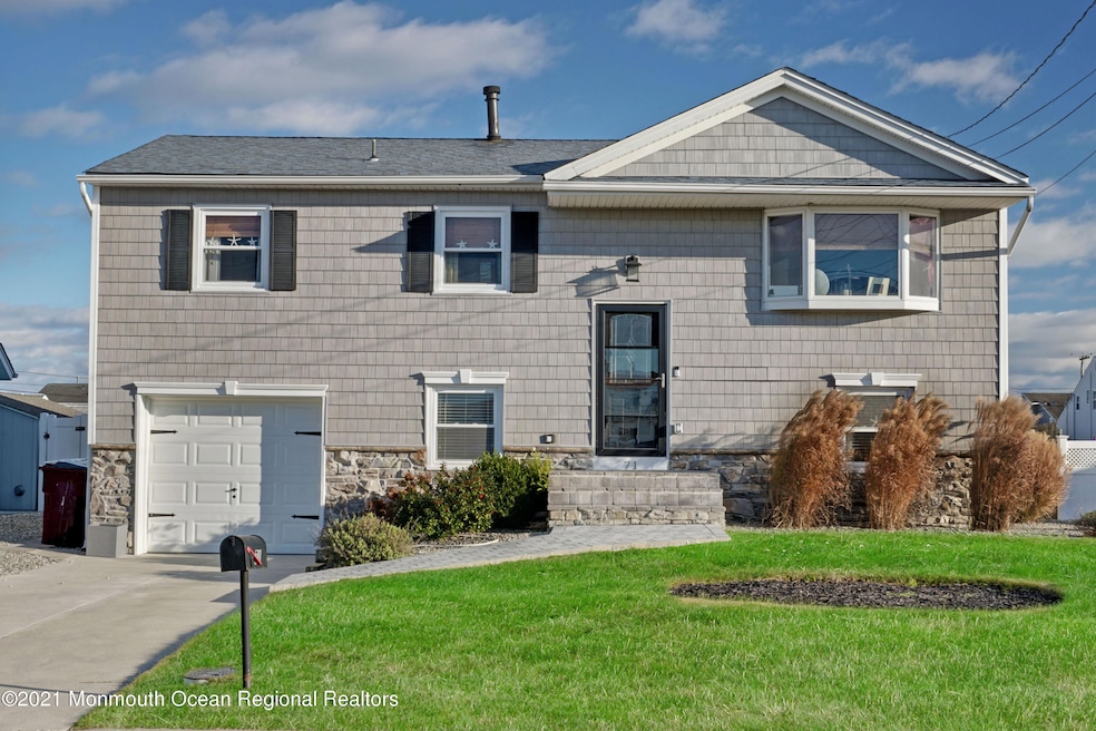 71 Ronald Ave S, Bayville, NJ 08721 - photo 1