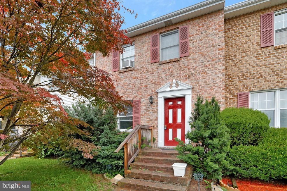 46 Koncer Dr, Martinsburg, WV 25404 - photo 1