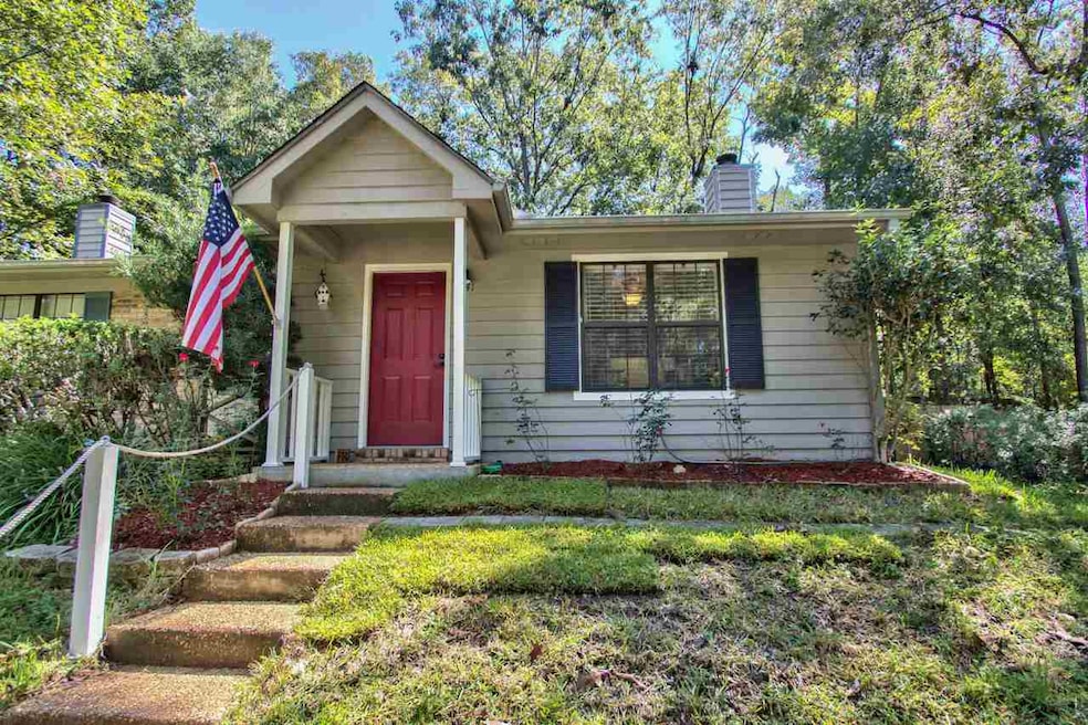 3041 Rain Valley Cir, Tallahassee, FL 32308 - photo 1
