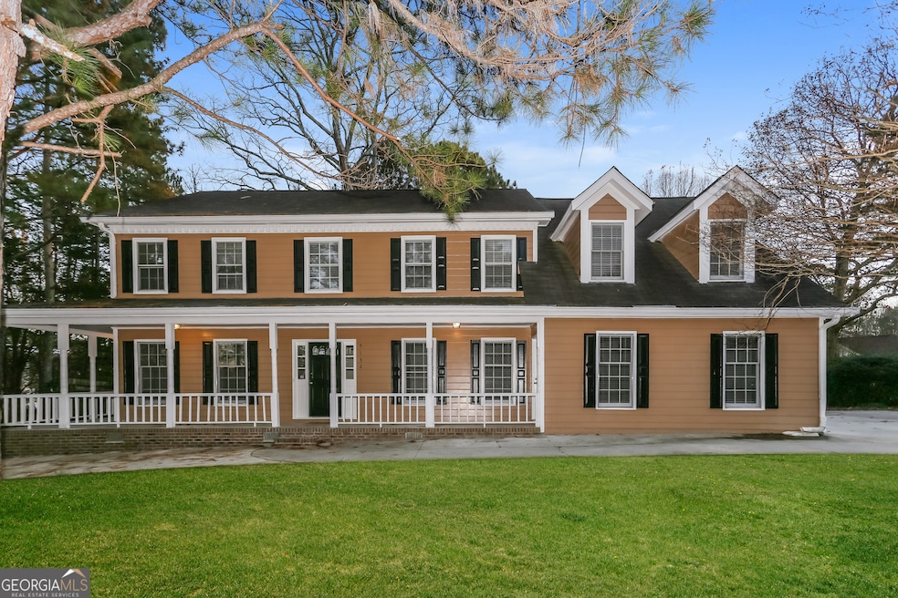 5132 Clearwater Dr, Stone Mountain, GA 30087 - photo 1