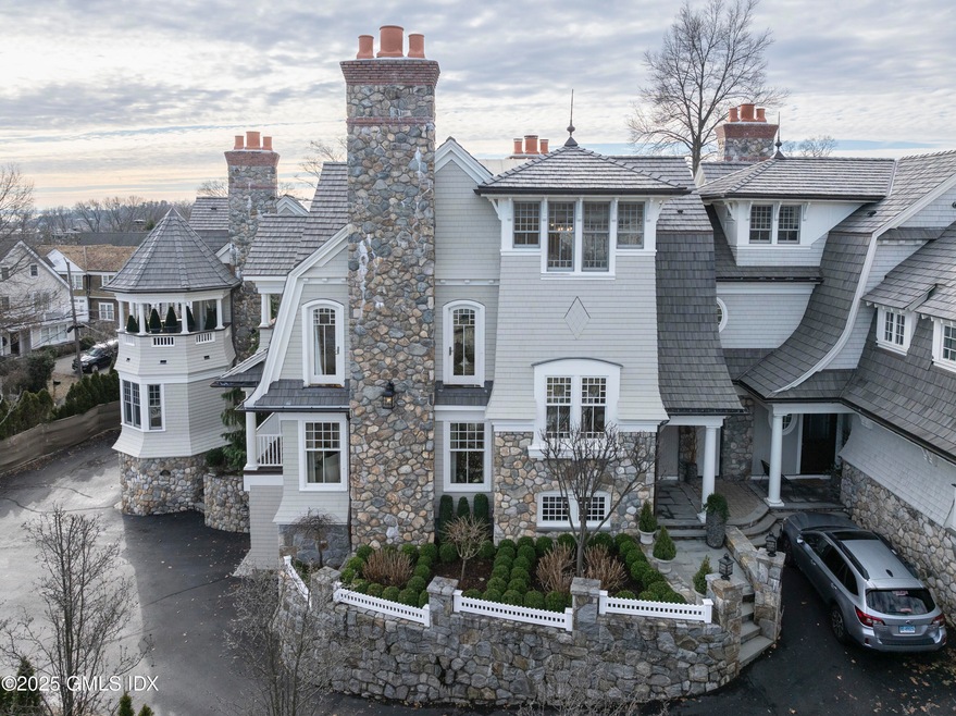 50 Sound View Dr unit 2, Greenwich, CT 06830 - photo 1