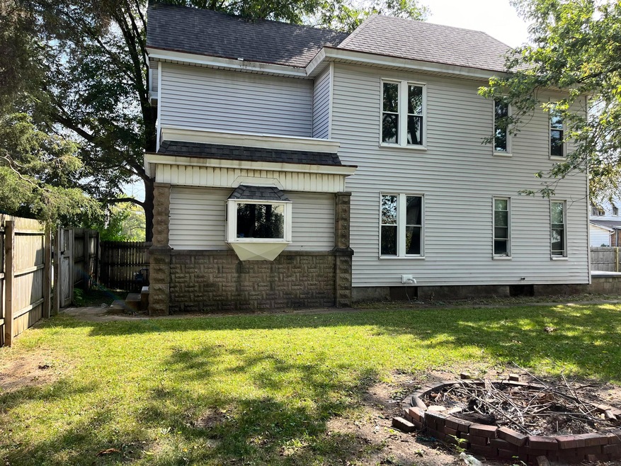 45 E Barthman Ave, Columbus, OH 43207 - photo 1