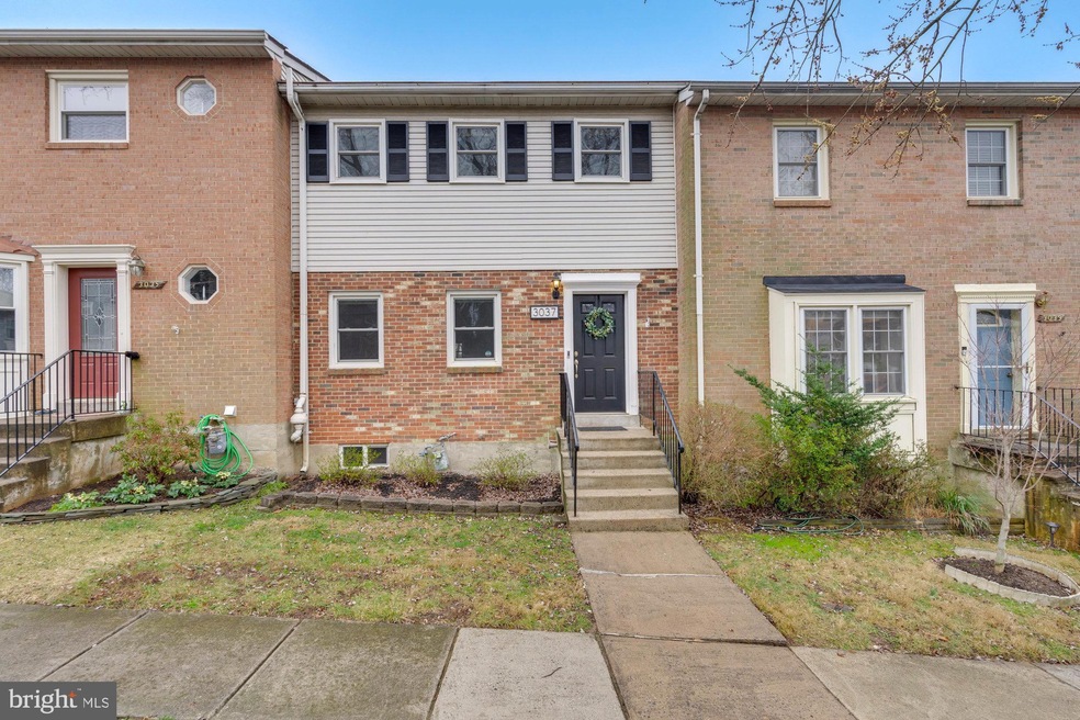 3037 Southern Elm Ct, Fairfax, VA 22031 - photo 1