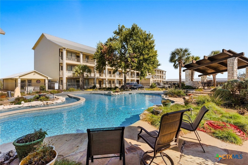 130 Sobrante Rd unit 112, Belton, TX 76513 - photo 1