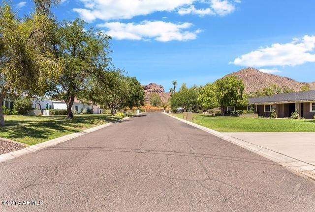 4716 N Dromedary-1