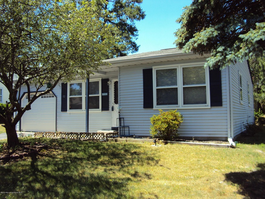 52 Westport Dr unit 71, Whiting, NJ 08759 - photo 1