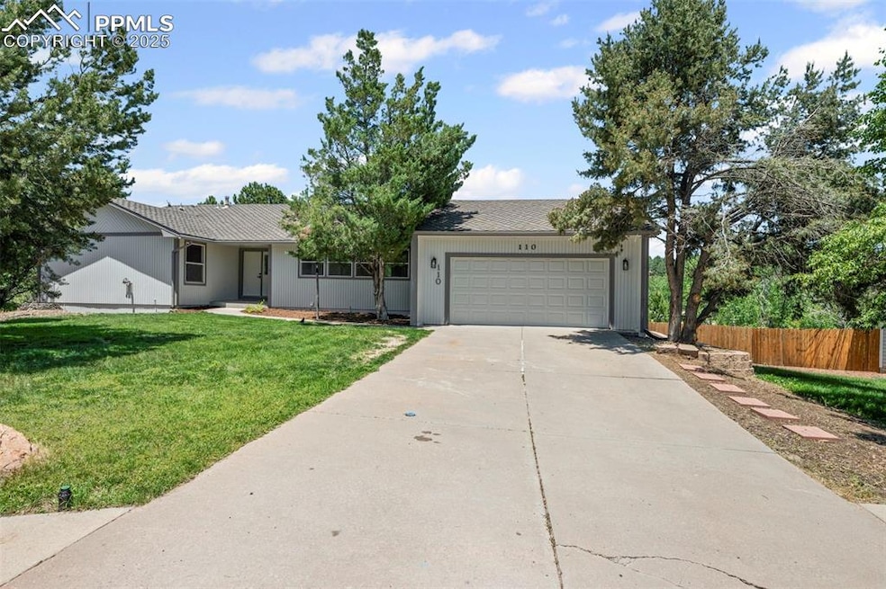 110 Fox Hill Ln, Colorado Springs, CO 80919 - photo 1