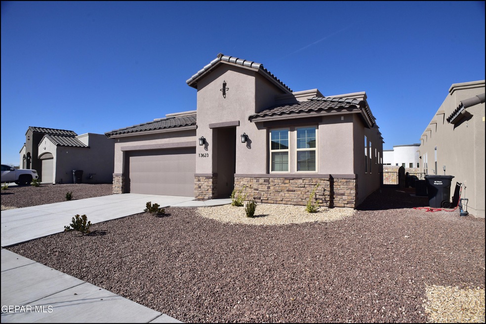 13623 Lawkland St, Horizon City, TX 79928 - photo 1