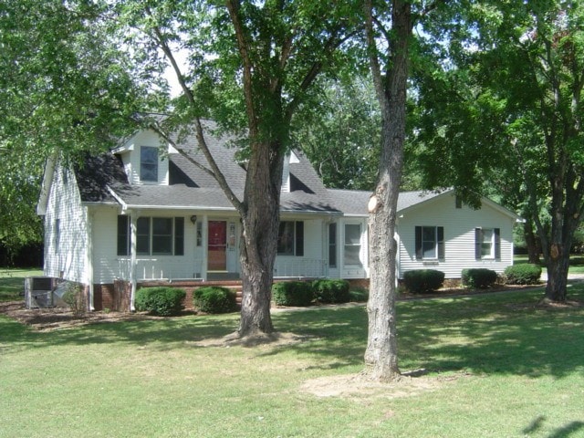 201 Northwood Ave, Shelbyville, TN 37160 - photo 1