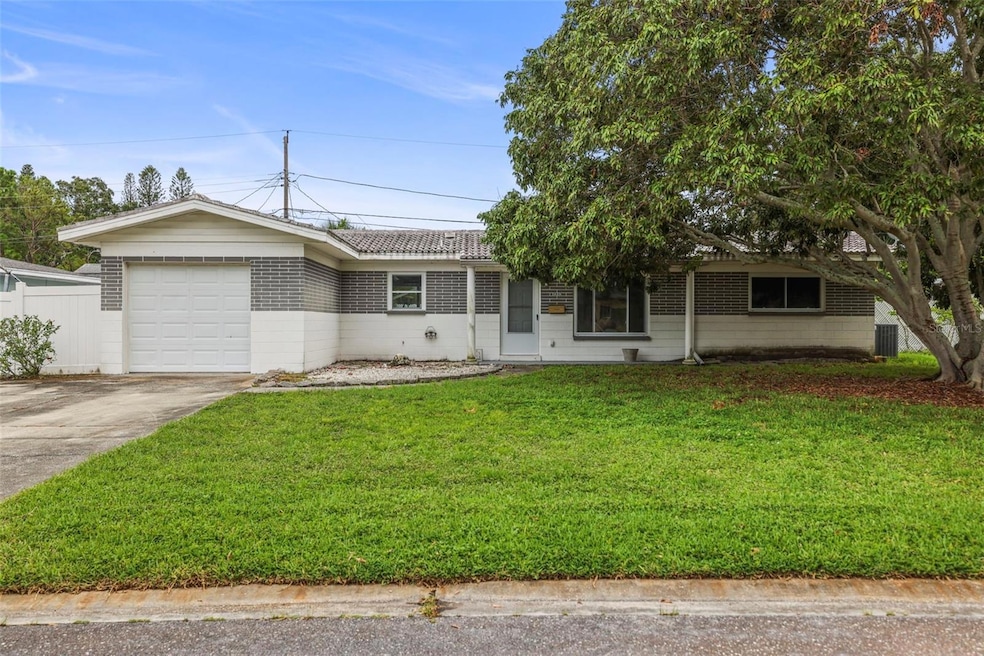 1848 68th Ave N, Saint Petersburg, FL 33702 - photo 1